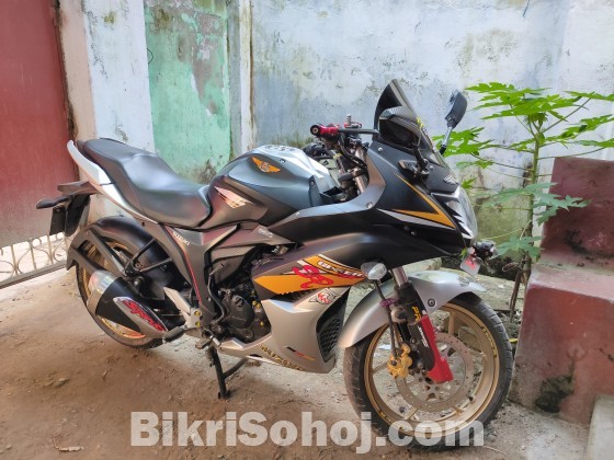 Suzuki Gixxer sf